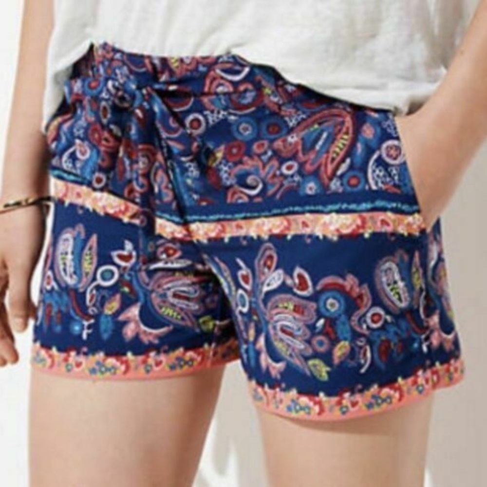 NWT Loft Paisley Shorts With Tie Belt